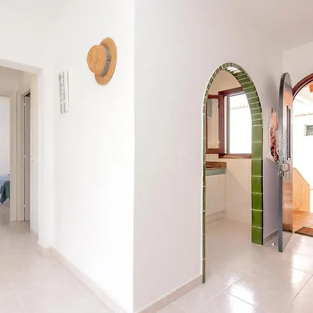 Apartment Delfines Biniforcat