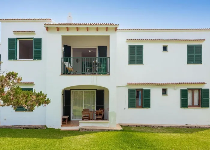 Delfines Biniforcat شقة